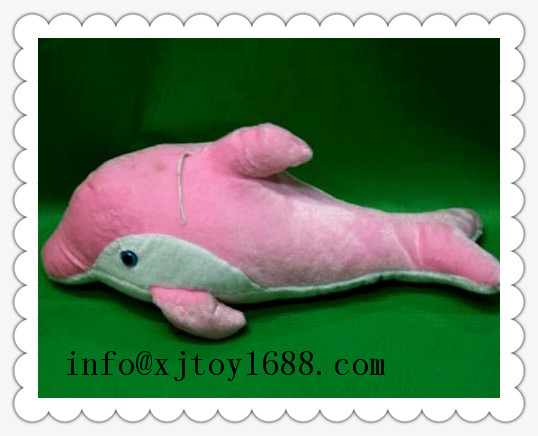 plush dolphine toy