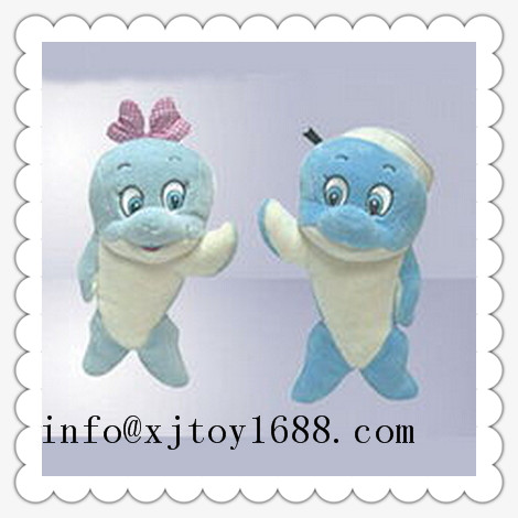 plush dolphine toy