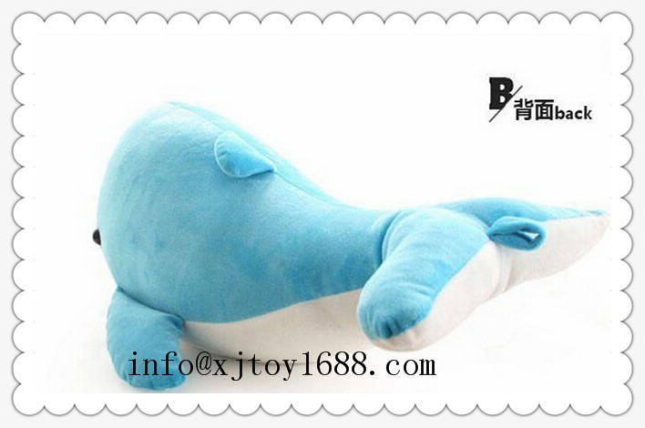 plush dolphine toy