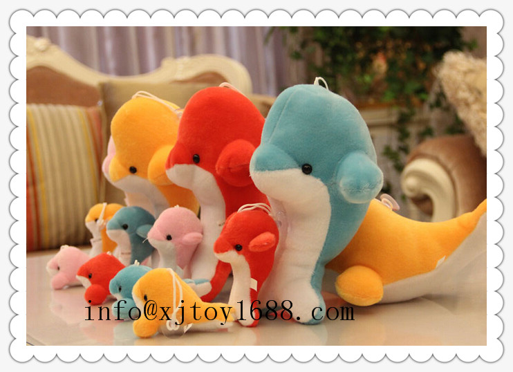 plush dolphine keychain