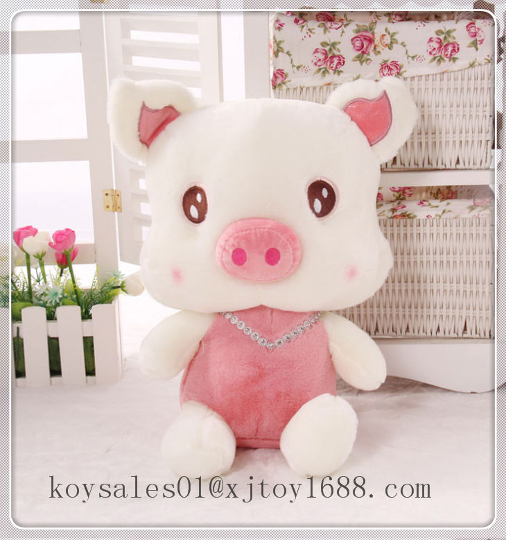 plush pig