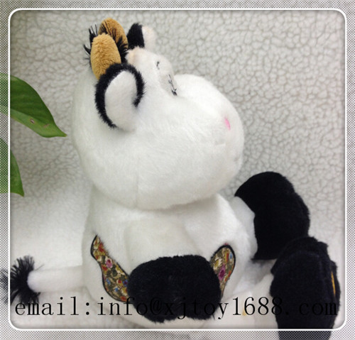 plush cow